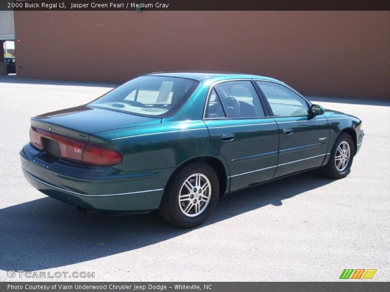 Jasper Green Pearl / Medium Gray 2000 Buick Regal LS