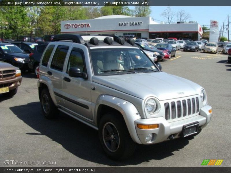 Bright Silver Metallic / Light Taupe/Dark Slate Gray 2004 Jeep Liberty Renegade 4x4