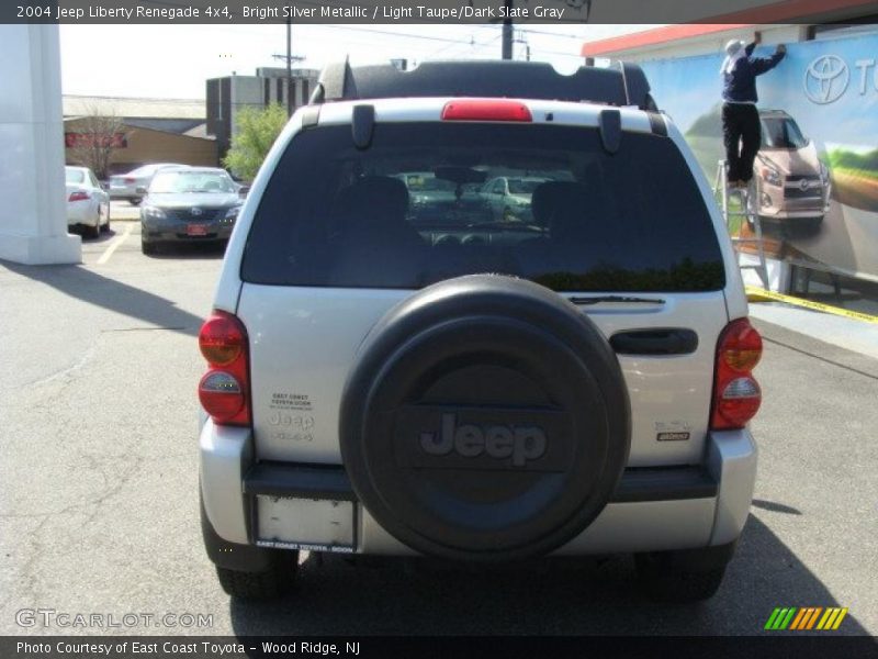 Bright Silver Metallic / Light Taupe/Dark Slate Gray 2004 Jeep Liberty Renegade 4x4