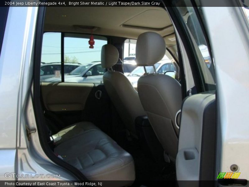 Bright Silver Metallic / Light Taupe/Dark Slate Gray 2004 Jeep Liberty Renegade 4x4