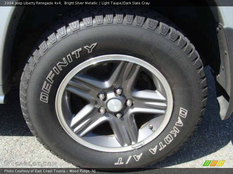 Bright Silver Metallic / Light Taupe/Dark Slate Gray 2004 Jeep Liberty Renegade 4x4