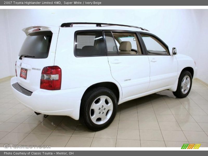 Super White / Ivory Beige 2007 Toyota Highlander Limited 4WD