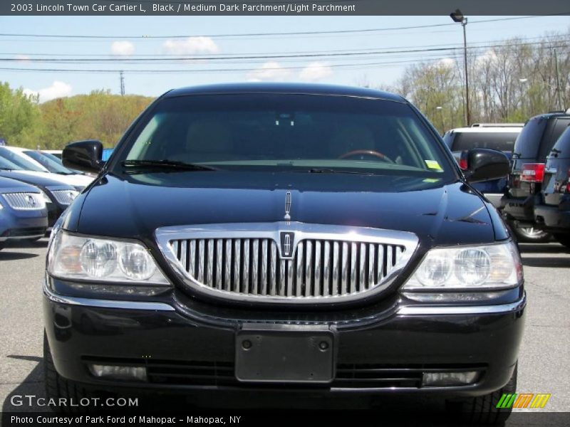 Black / Medium Dark Parchment/Light Parchment 2003 Lincoln Town Car Cartier L