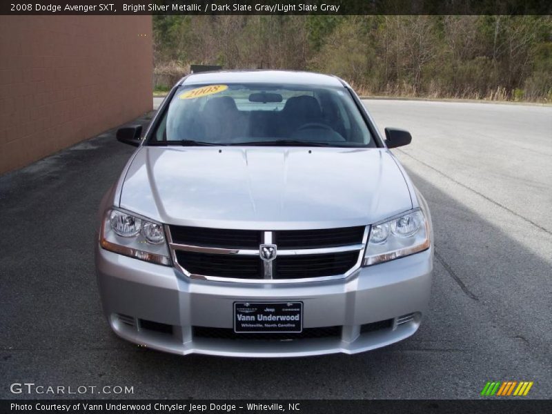 Bright Silver Metallic / Dark Slate Gray/Light Slate Gray 2008 Dodge Avenger SXT