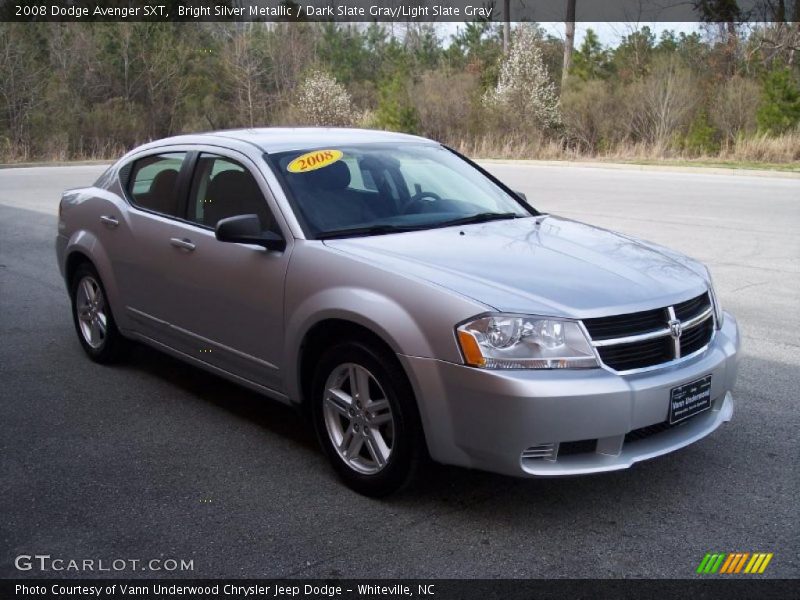 Bright Silver Metallic / Dark Slate Gray/Light Slate Gray 2008 Dodge Avenger SXT