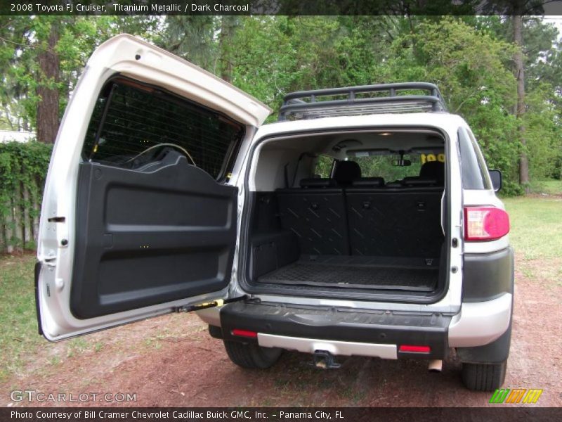 Titanium Metallic / Dark Charcoal 2008 Toyota FJ Cruiser