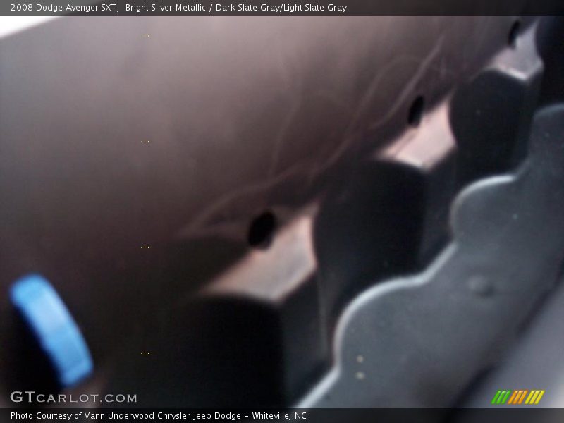 Bright Silver Metallic / Dark Slate Gray/Light Slate Gray 2008 Dodge Avenger SXT
