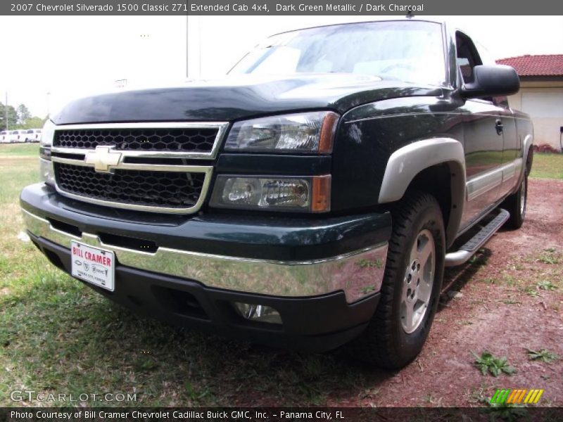 Dark Green Metallic / Dark Charcoal 2007 Chevrolet Silverado 1500 Classic Z71 Extended Cab 4x4