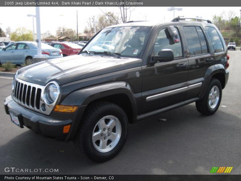 Dark Khaki Pearl / Dark Khaki/Light Graystone 2005 Jeep Liberty Limited 4x4