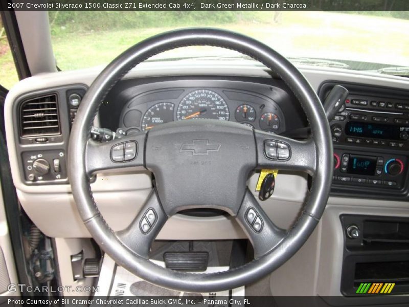 Dark Green Metallic / Dark Charcoal 2007 Chevrolet Silverado 1500 Classic Z71 Extended Cab 4x4