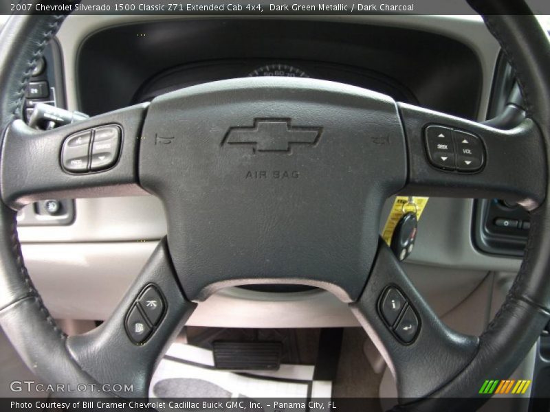Dark Green Metallic / Dark Charcoal 2007 Chevrolet Silverado 1500 Classic Z71 Extended Cab 4x4