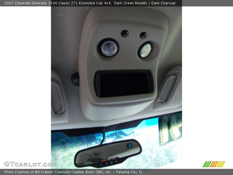 Dark Green Metallic / Dark Charcoal 2007 Chevrolet Silverado 1500 Classic Z71 Extended Cab 4x4