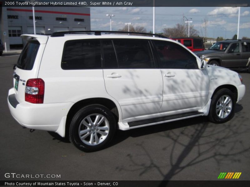Super White / Ash Gray 2006 Toyota Highlander Hybrid Limited 4WD