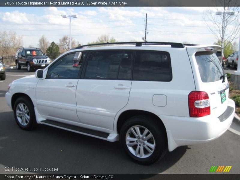 Super White / Ash Gray 2006 Toyota Highlander Hybrid Limited 4WD