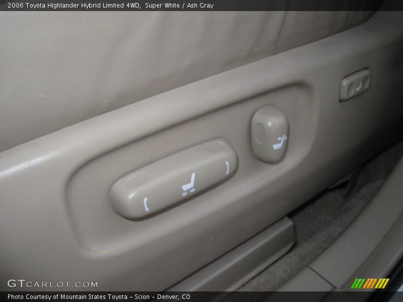 Super White / Ash Gray 2006 Toyota Highlander Hybrid Limited 4WD