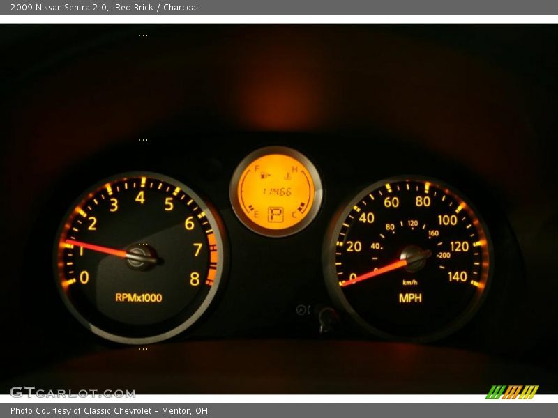 Red Brick / Charcoal 2009 Nissan Sentra 2.0