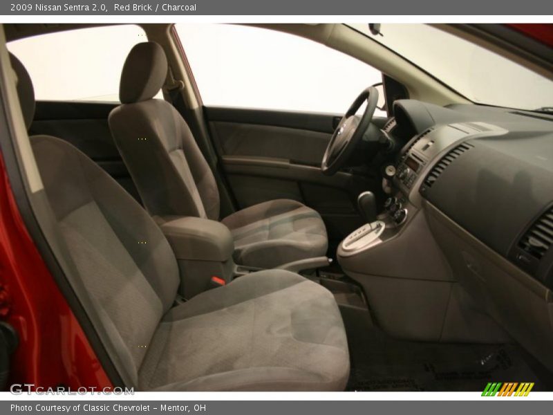 Red Brick / Charcoal 2009 Nissan Sentra 2.0