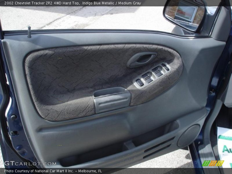 Indigo Blue Metallic / Medium Gray 2002 Chevrolet Tracker ZR2 4WD Hard Top