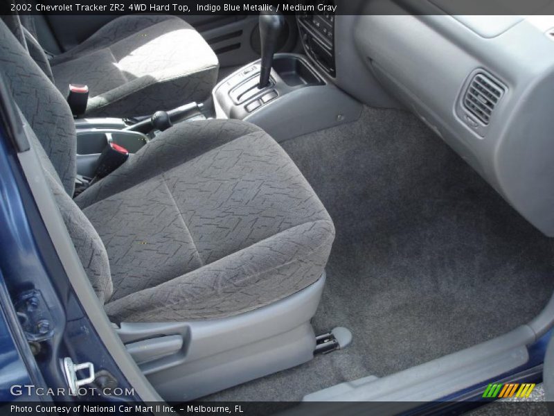 Indigo Blue Metallic / Medium Gray 2002 Chevrolet Tracker ZR2 4WD Hard Top