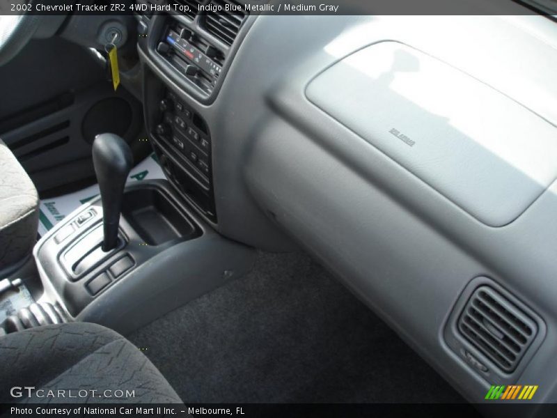 Indigo Blue Metallic / Medium Gray 2002 Chevrolet Tracker ZR2 4WD Hard Top