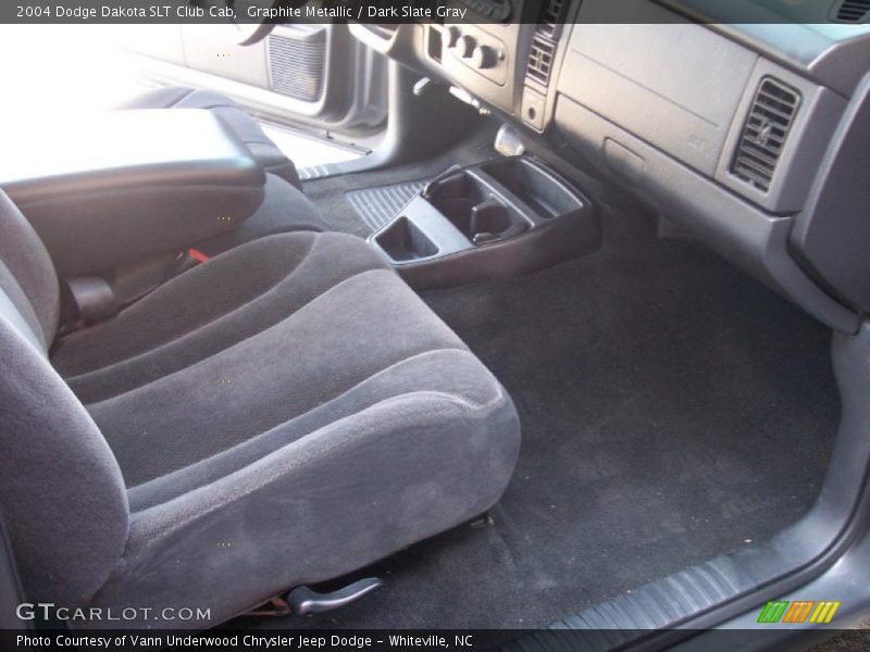 Graphite Metallic / Dark Slate Gray 2004 Dodge Dakota SLT Club Cab