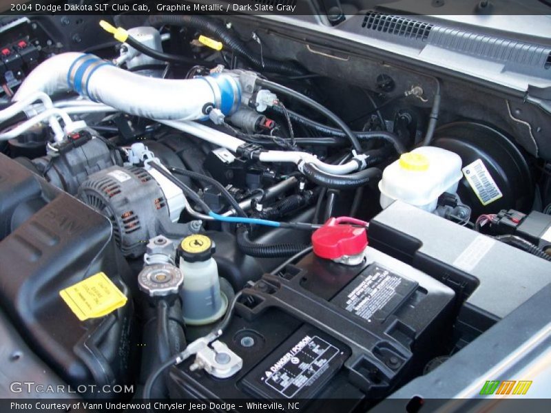 Graphite Metallic / Dark Slate Gray 2004 Dodge Dakota SLT Club Cab