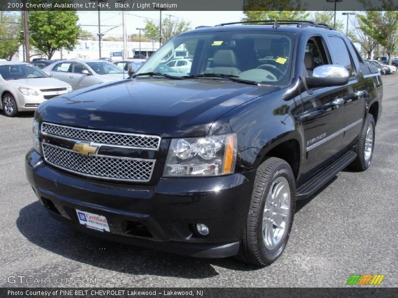 Black / Light Titanium 2009 Chevrolet Avalanche LTZ 4x4