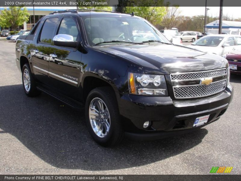 Black / Light Titanium 2009 Chevrolet Avalanche LTZ 4x4