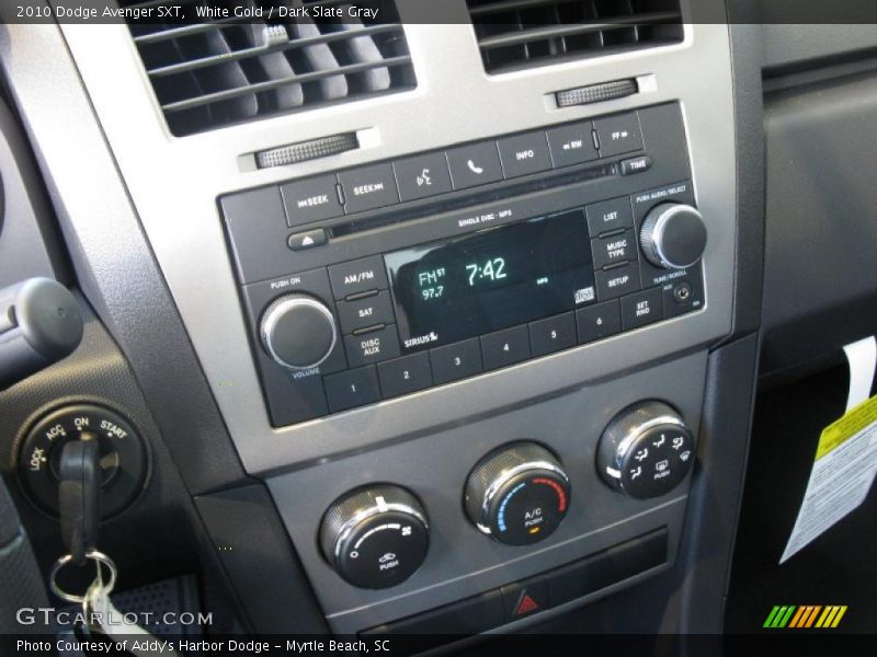 White Gold / Dark Slate Gray 2010 Dodge Avenger SXT