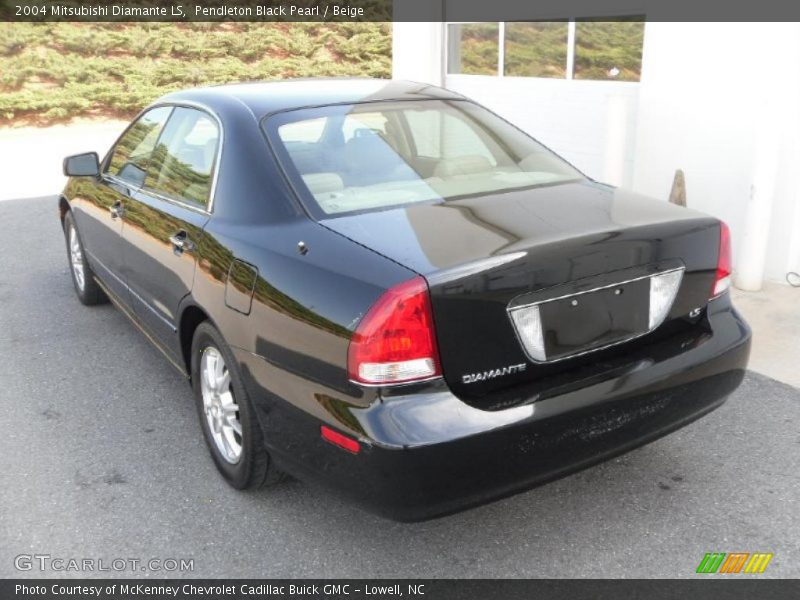 Pendleton Black Pearl / Beige 2004 Mitsubishi Diamante LS