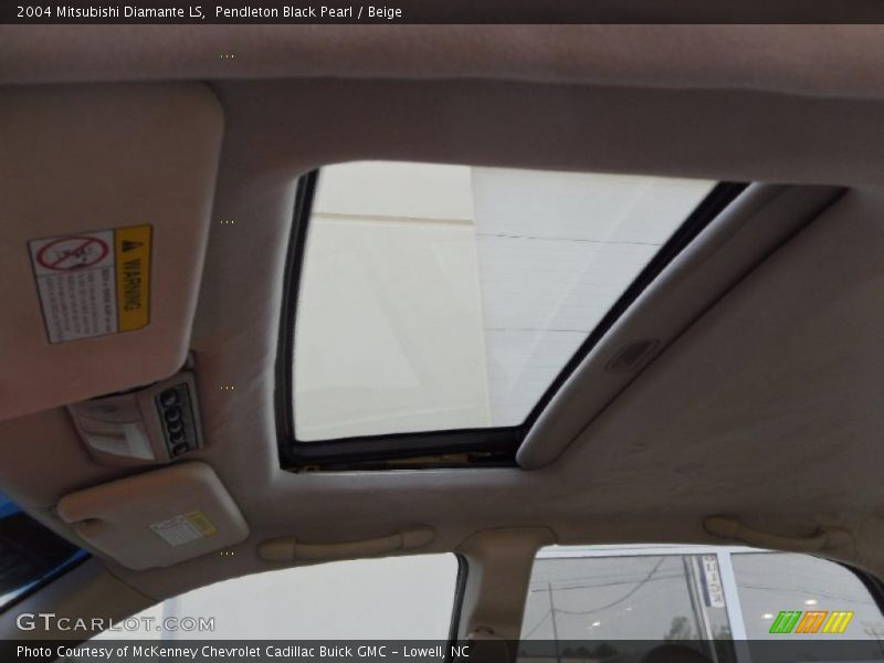 Pendleton Black Pearl / Beige 2004 Mitsubishi Diamante LS