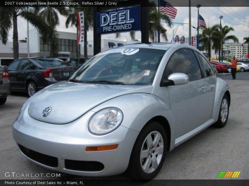 Reflex Silver / Grey 2007 Volkswagen New Beetle 2.5 Coupe