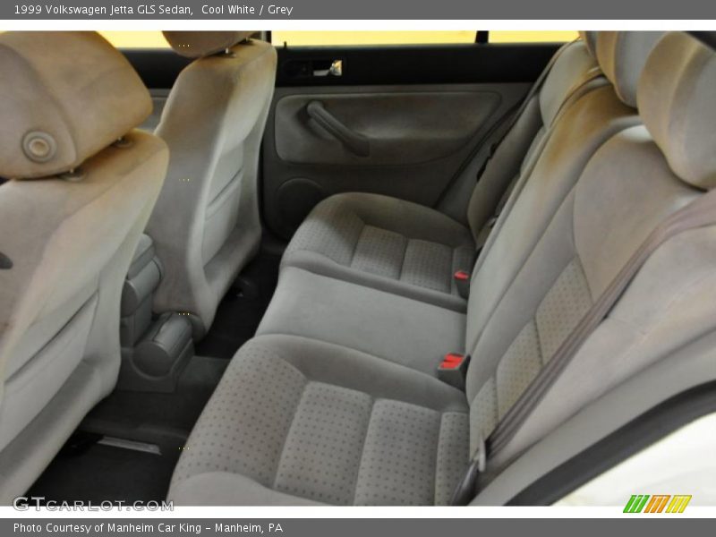 Cool White / Grey 1999 Volkswagen Jetta GLS Sedan