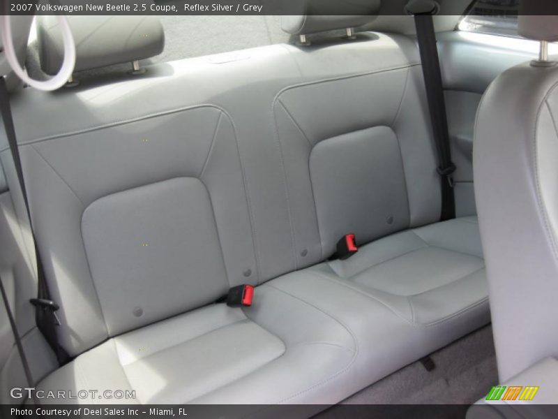 Reflex Silver / Grey 2007 Volkswagen New Beetle 2.5 Coupe