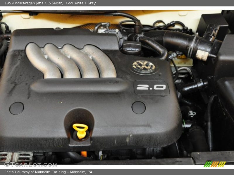 Cool White / Grey 1999 Volkswagen Jetta GLS Sedan