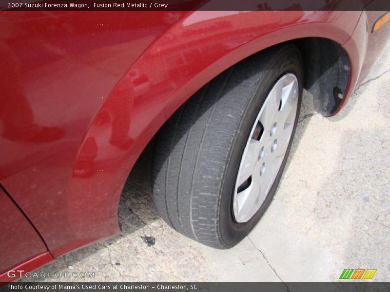 Fusion Red Metallic / Grey 2007 Suzuki Forenza Wagon