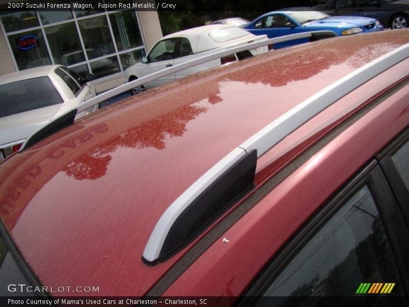 Fusion Red Metallic / Grey 2007 Suzuki Forenza Wagon