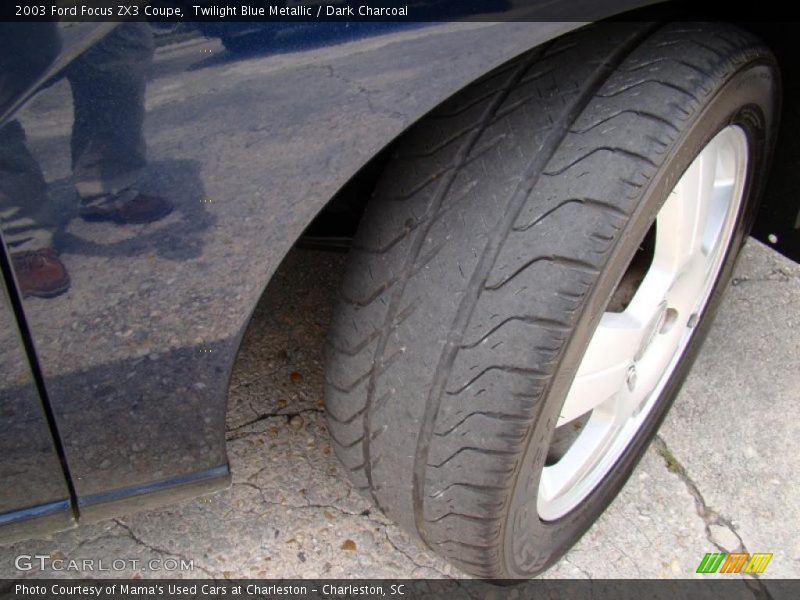 Twilight Blue Metallic / Dark Charcoal 2003 Ford Focus ZX3 Coupe