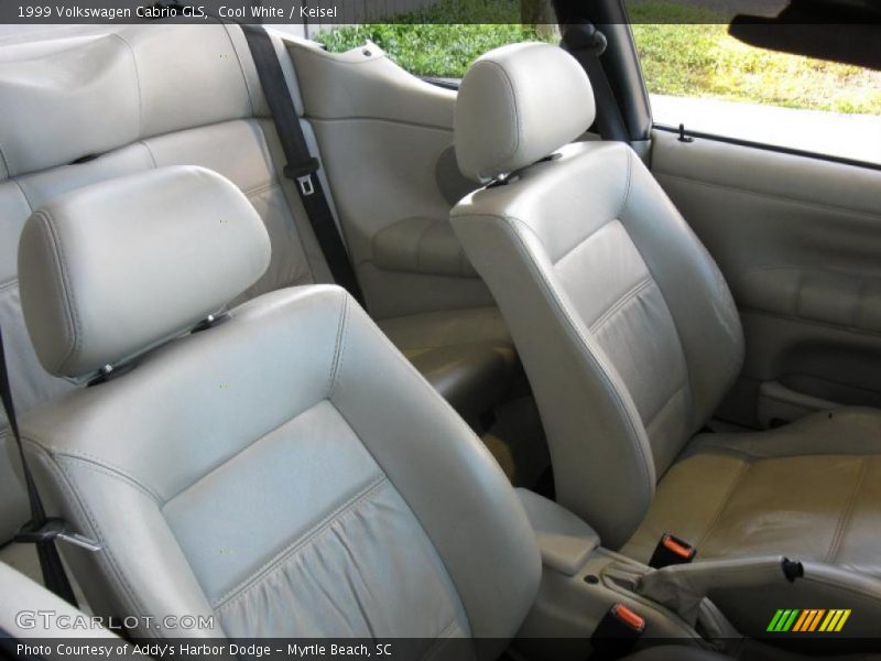 Cool White / Keisel 1999 Volkswagen Cabrio GLS