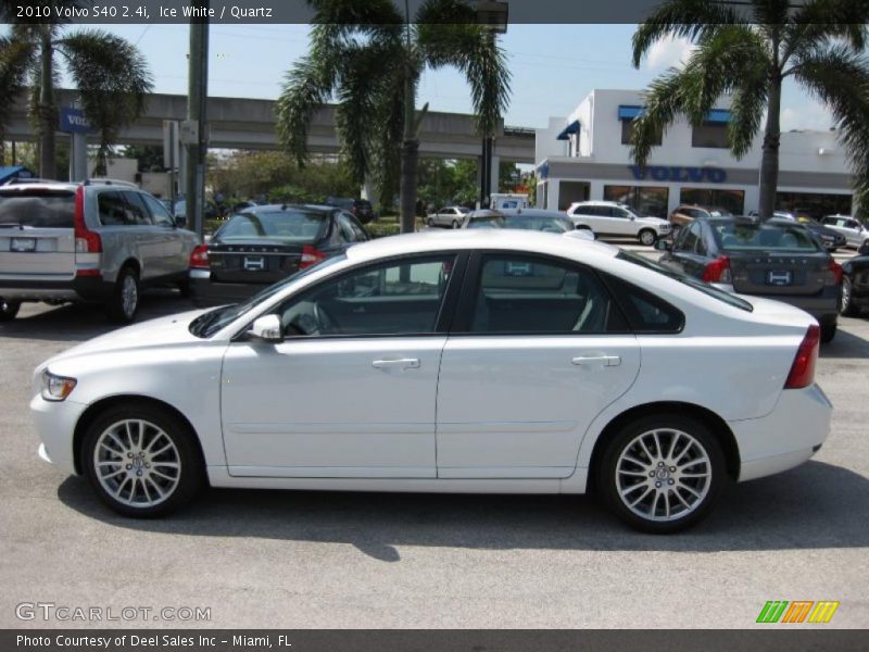 Ice White / Quartz 2010 Volvo S40 2.4i