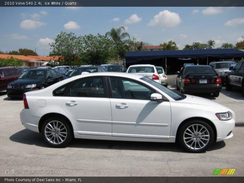 Ice White / Quartz 2010 Volvo S40 2.4i