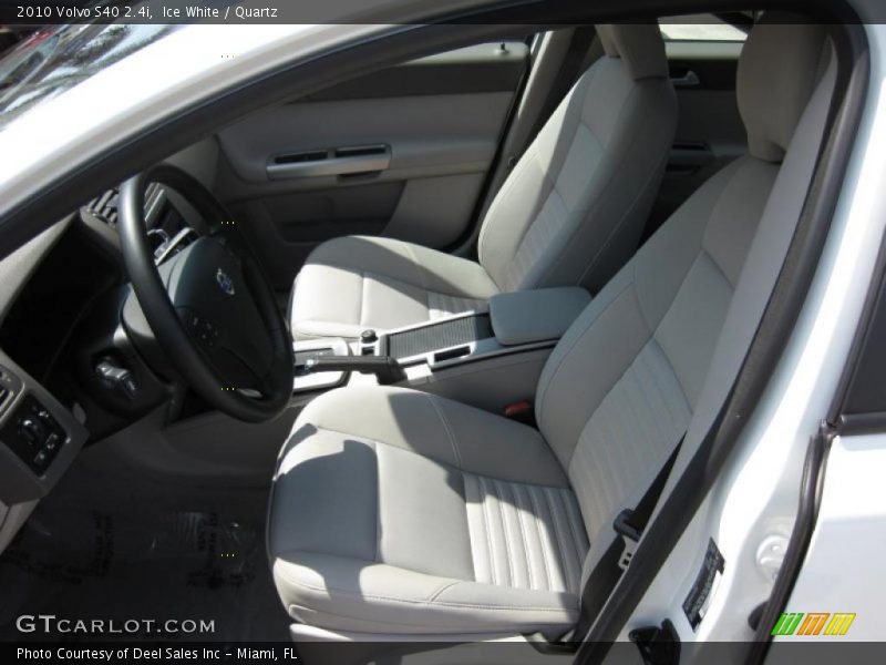 Ice White / Quartz 2010 Volvo S40 2.4i