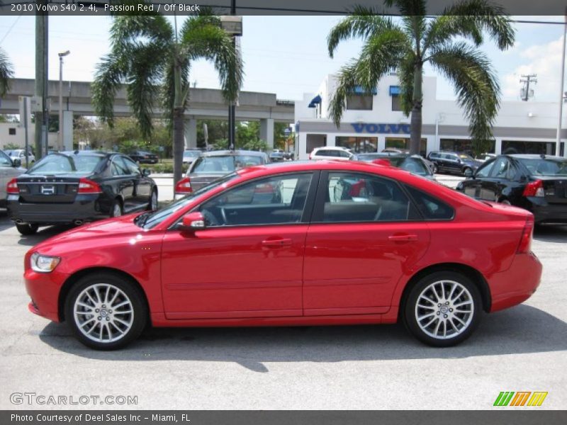 Passion Red / Off Black 2010 Volvo S40 2.4i