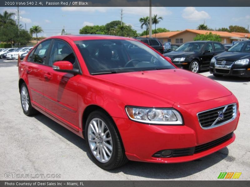 Passion Red / Off Black 2010 Volvo S40 2.4i