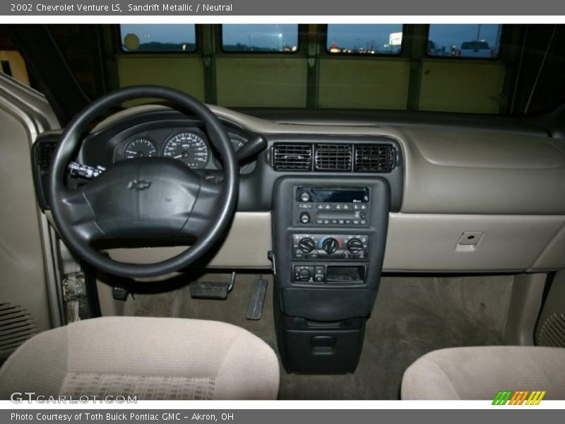 Sandrift Metallic / Neutral 2002 Chevrolet Venture LS