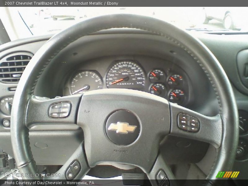 Moondust Metallic / Ebony 2007 Chevrolet TrailBlazer LT 4x4