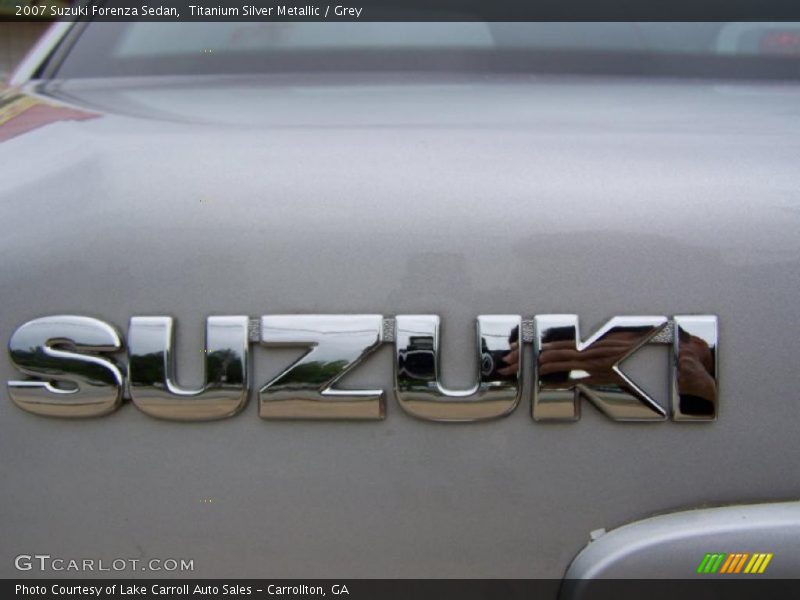 Titanium Silver Metallic / Grey 2007 Suzuki Forenza Sedan