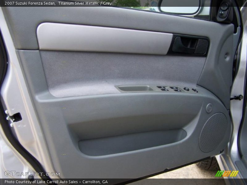 Titanium Silver Metallic / Grey 2007 Suzuki Forenza Sedan