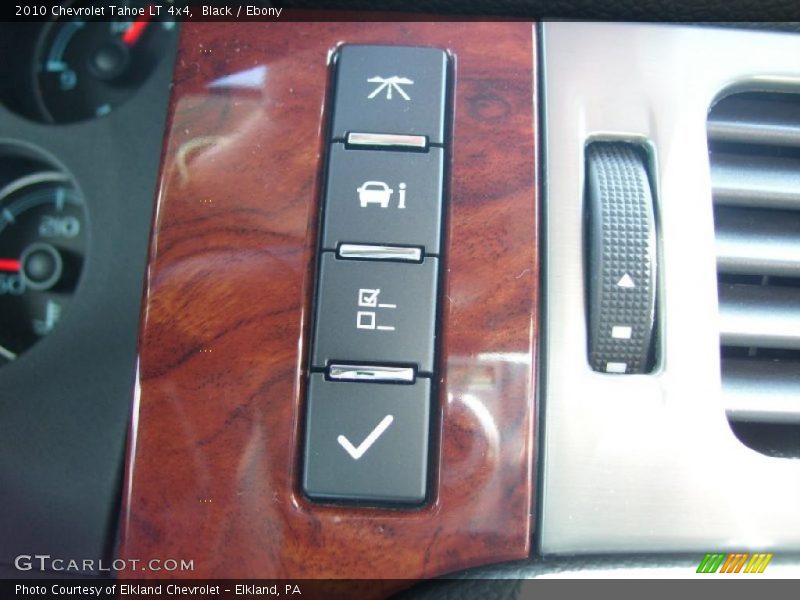 Black / Ebony 2010 Chevrolet Tahoe LT 4x4