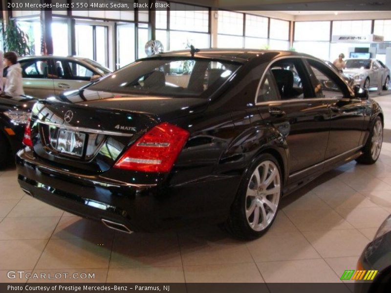 Black / Black 2010 Mercedes-Benz S 550 4Matic Sedan